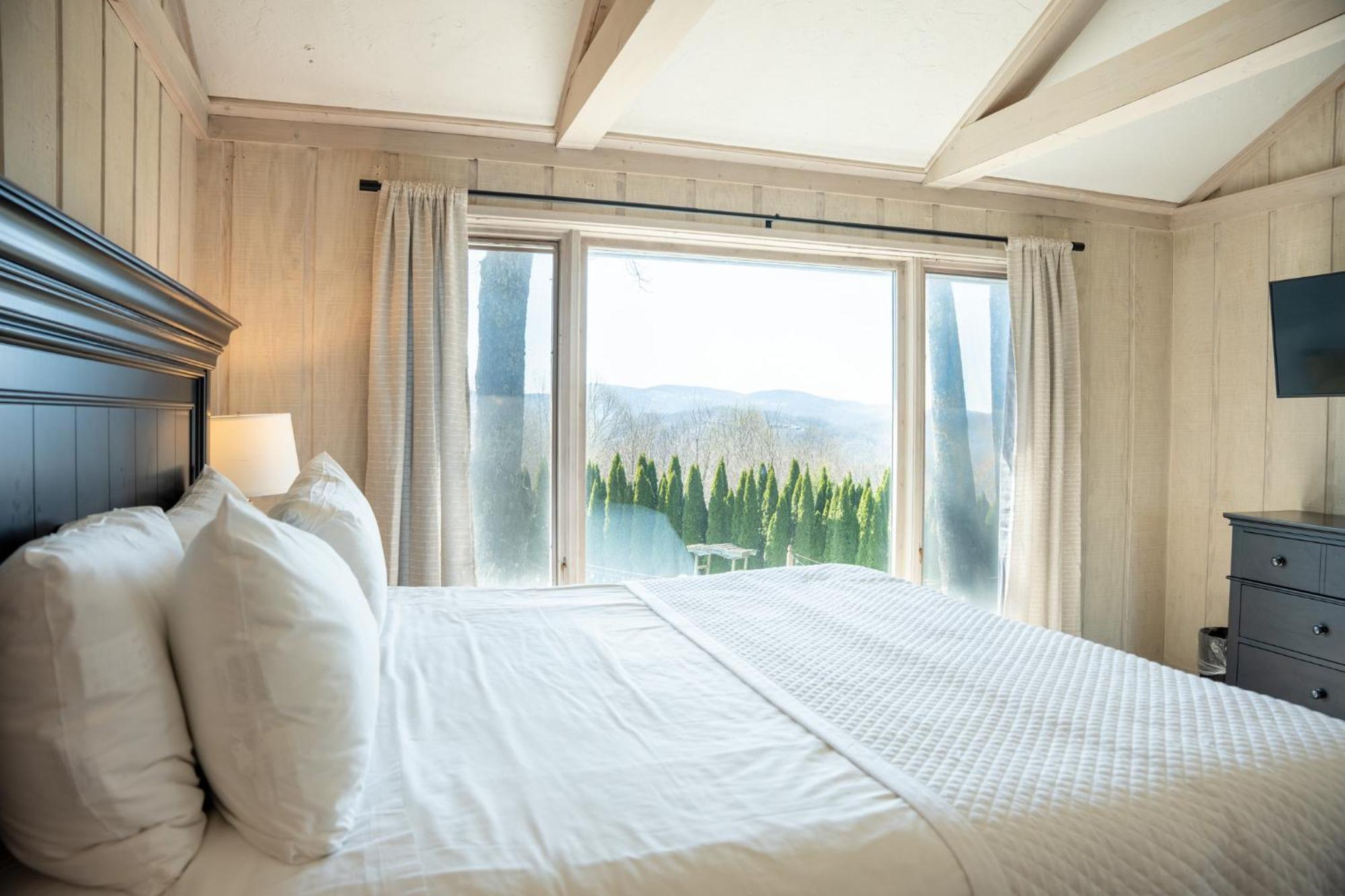 Inn At Crestwood บูน ภายนอก รูปภาพ